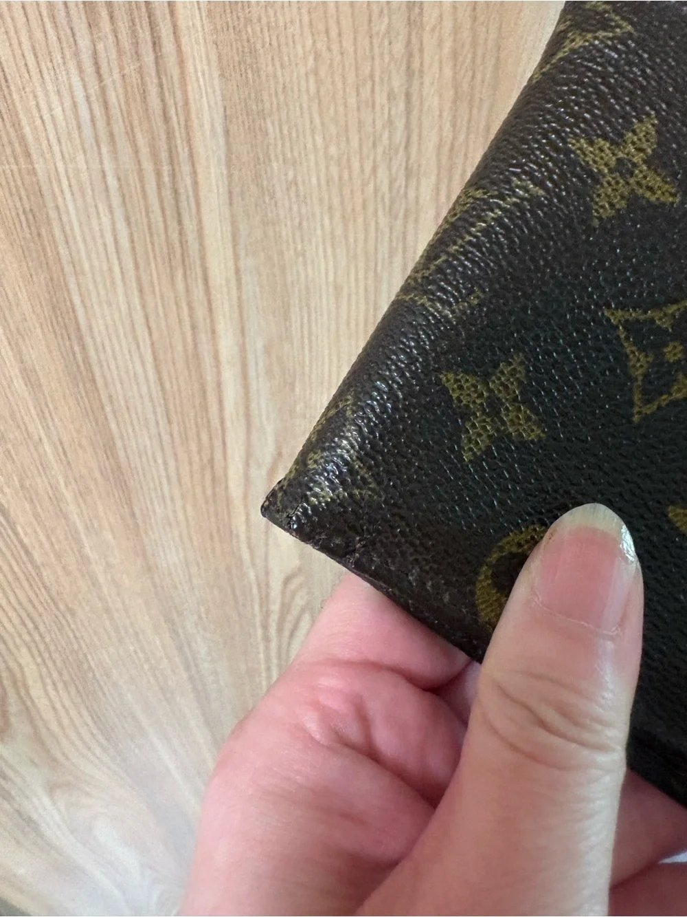Authentic Louis Vuitton Monogram Bifold Wallet